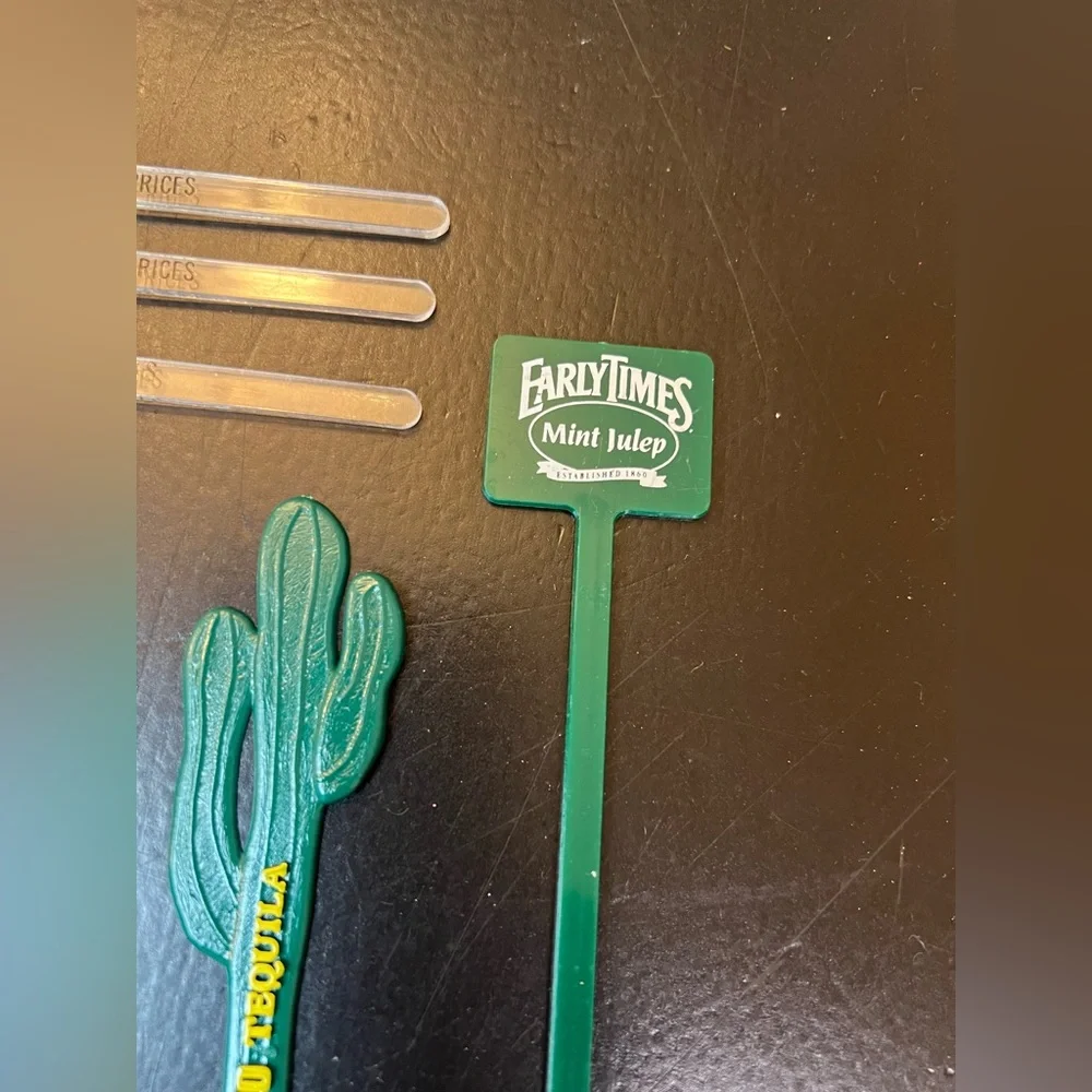 Vintage Swizzle STICK Alcoholic Drink Stirrers Cactus Tequila‎ Alaska Lot